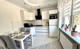 Apartament 40M2 W Miedzyzdrojach 150 M Od Morza!